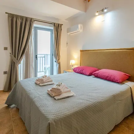 Katerina's Stone - * Μονεμβασιά