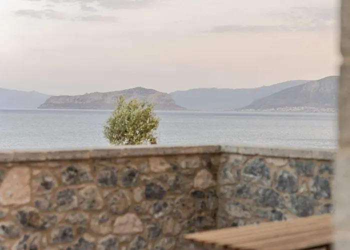 Katerina's Stone - 度假居 *