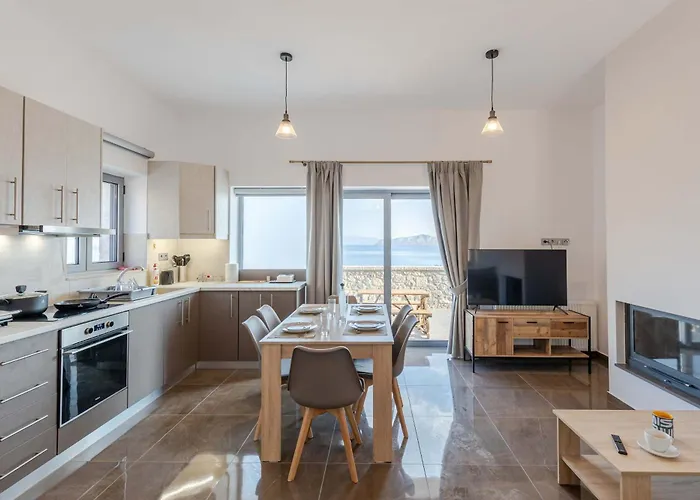 Katerina's Stone - 펜션 모넴바시아